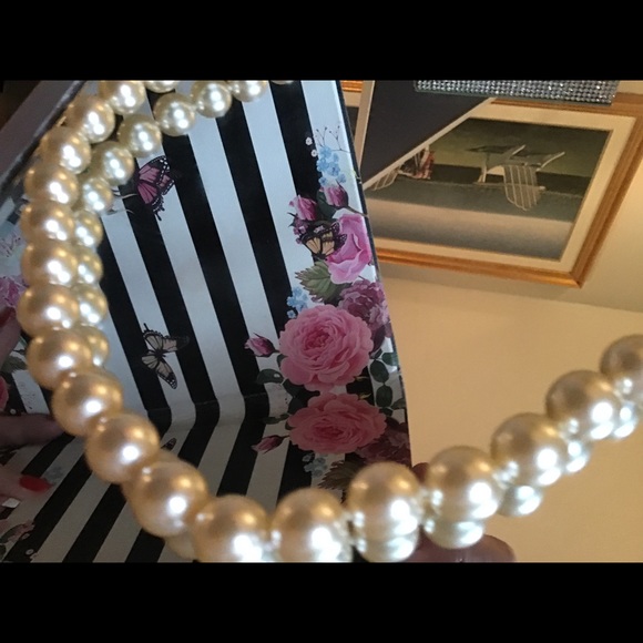 Beautiful large simulated pearls vintage - Picture 1 of 4
